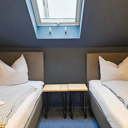 Novitel Pension Pliening - Muenchen Messe Extérieur photo