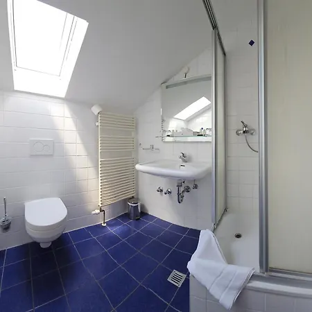 Novitel Pension Pliening - Muenchen Messe Extérieur photo