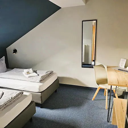 Novitel Pension Pliening - Muenchen Messe Extérieur photo