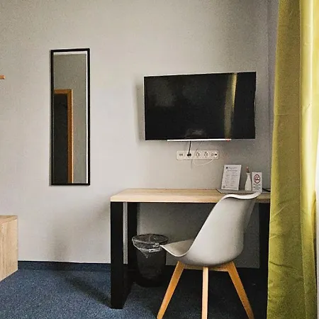 Novitel Pension Pliening - Muenchen Messe Extérieur photo